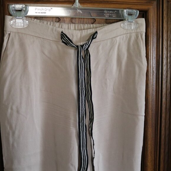 MNG Basics | Slim Tapered Cropped Ankle Drawstring Pants  - Khaki Tan, Size XS - Picture 4 of 13